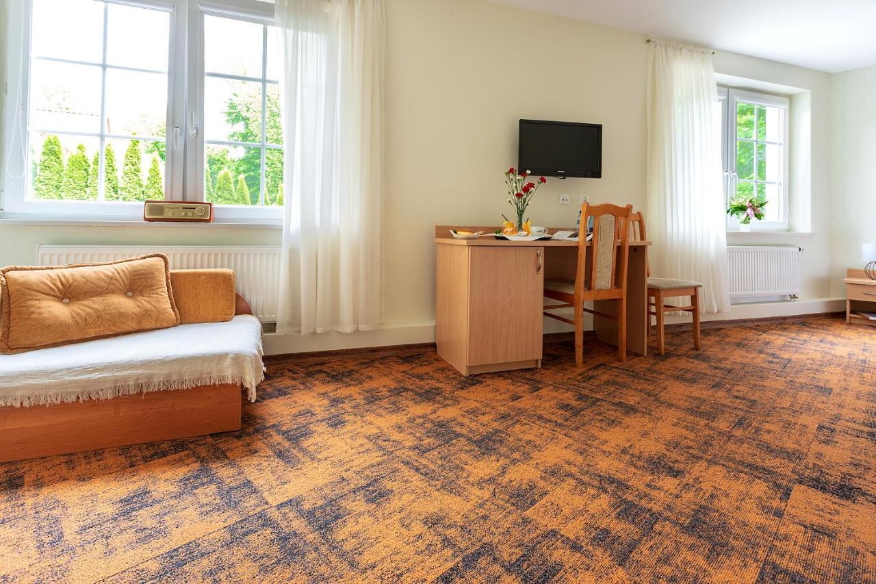 Hotel Zamek Gizycko Ngoại thất bức ảnh