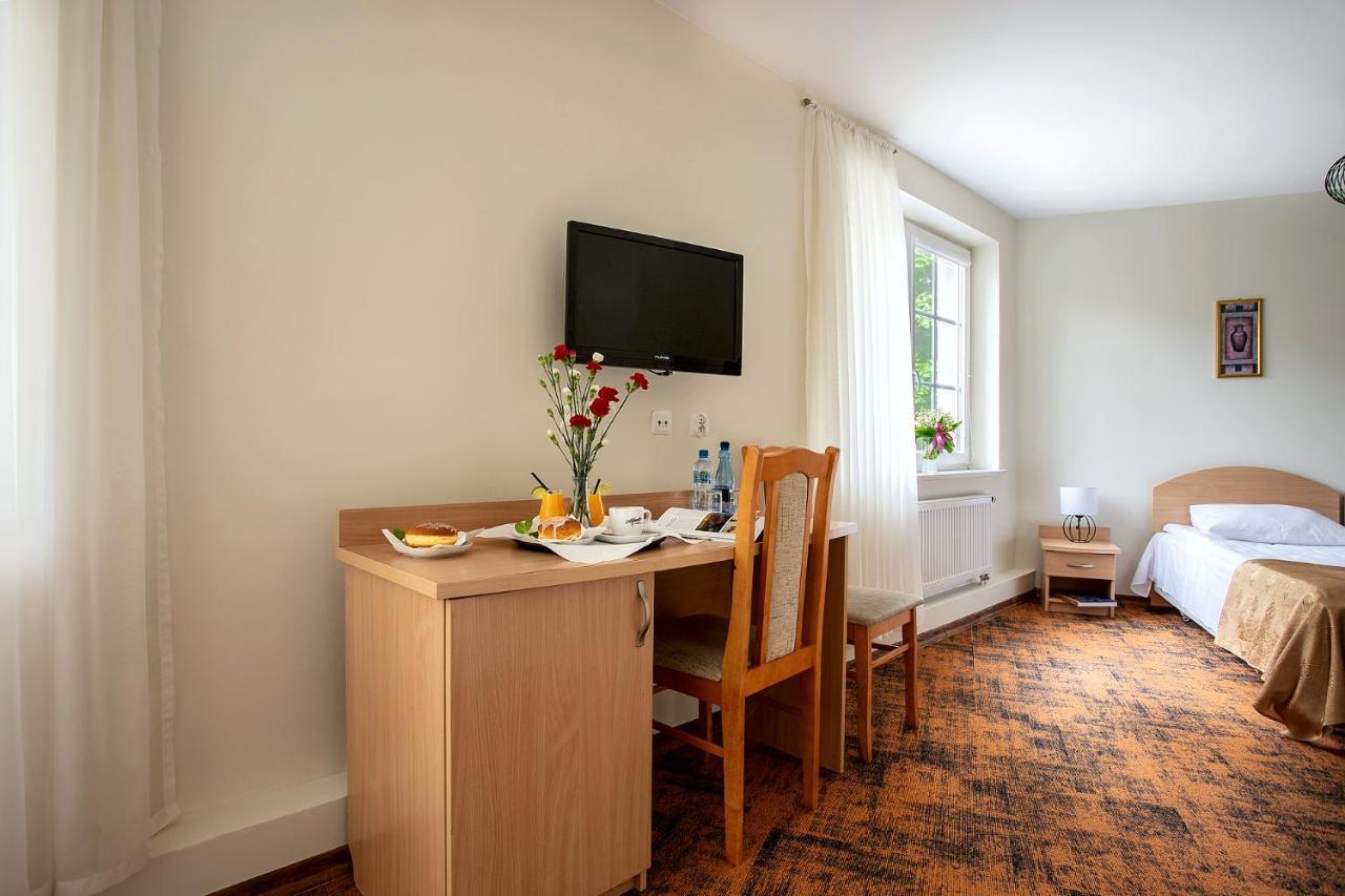 Hotel Zamek Gizycko Ngoại thất bức ảnh