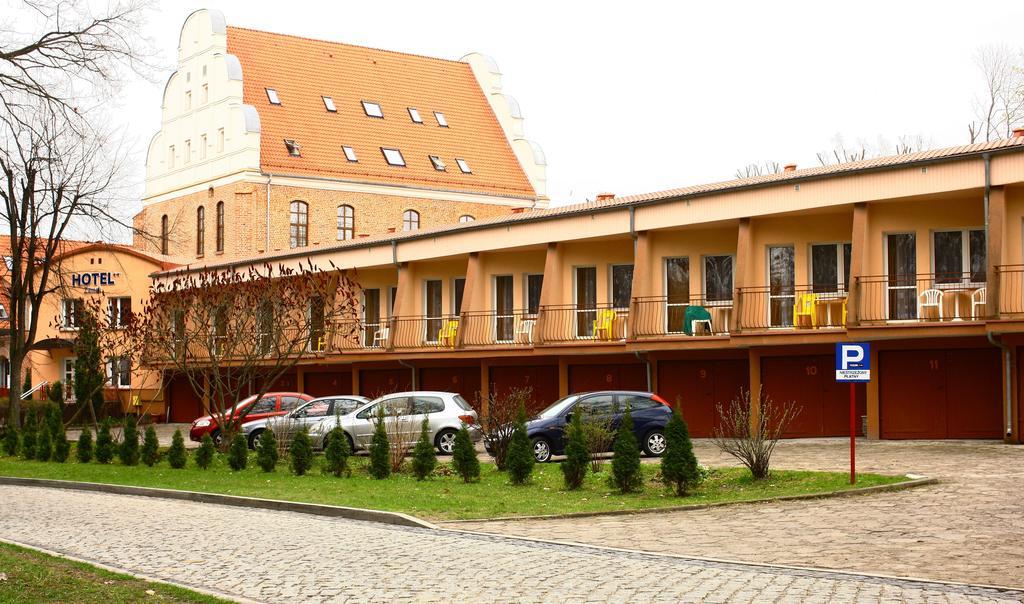 Hotel Zamek Gizycko Ngoại thất bức ảnh